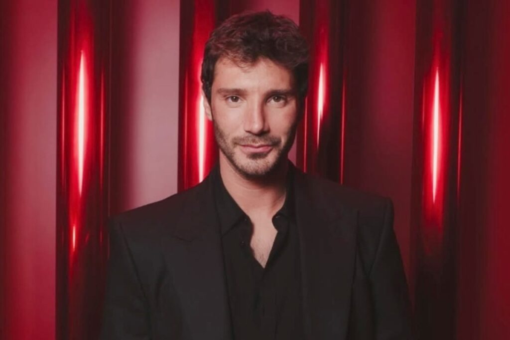 Stefano De Martino chirurgia plastica